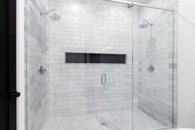 Dual Shower Heads in a Spacious Design